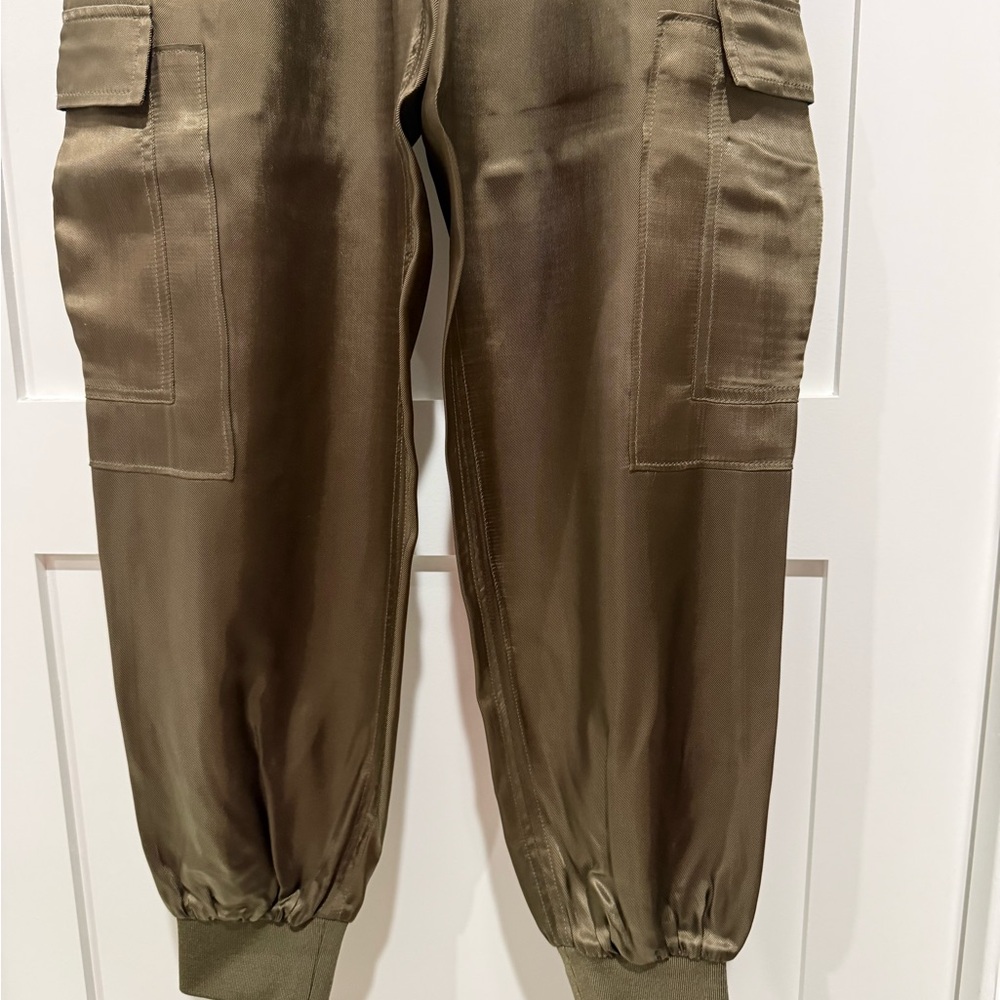 Cinq a Sept GILES PANT. Olive Green. Size Small. - Picture 7 of 11